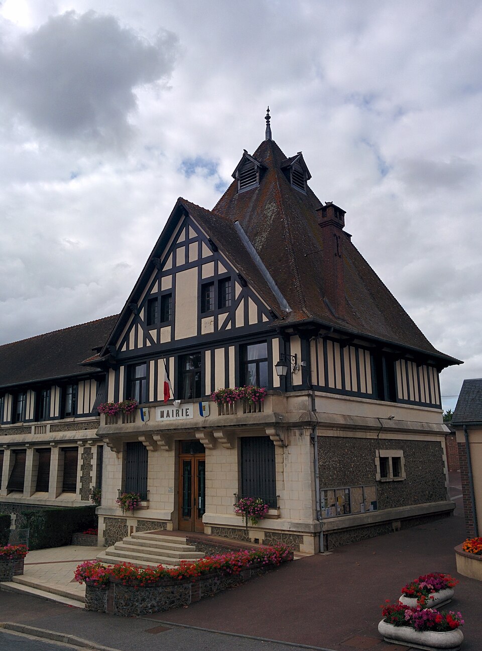 Mairie de La Neuve Lyre