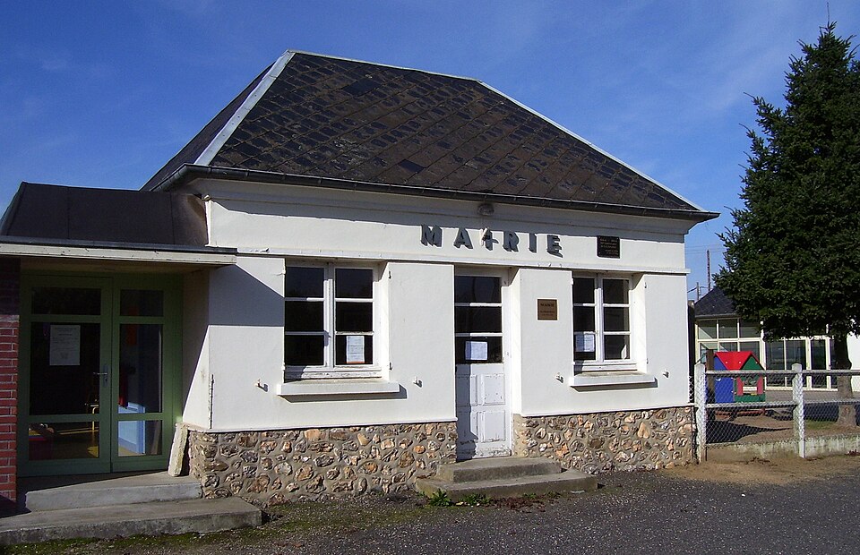 Neuville — sur — Authou mairie
