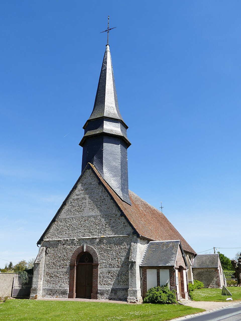 Nogent — le — Sec — Église Saint — Hilaire — 2