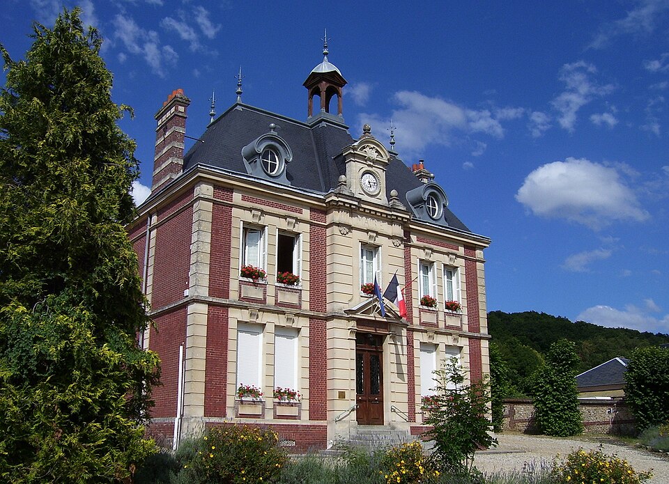 Pont — Authou mairie2