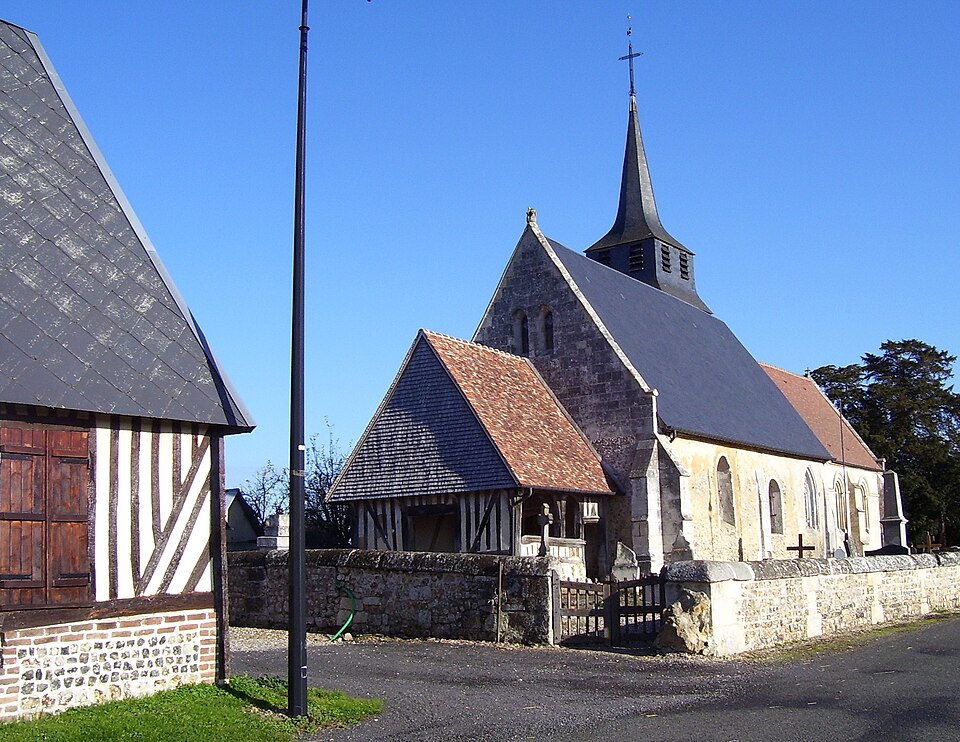 Saint — Cyr — de — Salerne église2