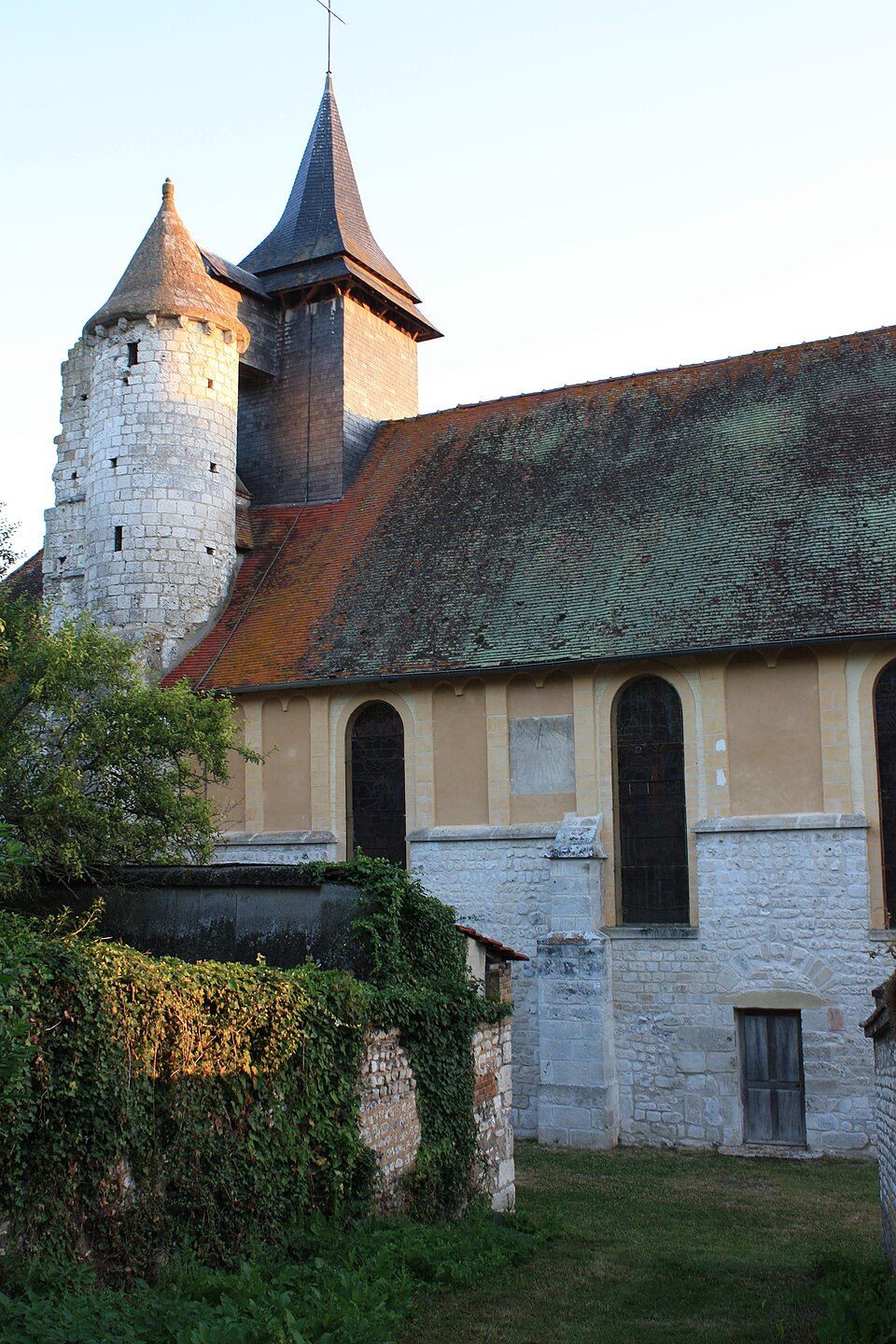 Saint — Étienne — du — Vauvray — Eglise Saint — Étienne — 01