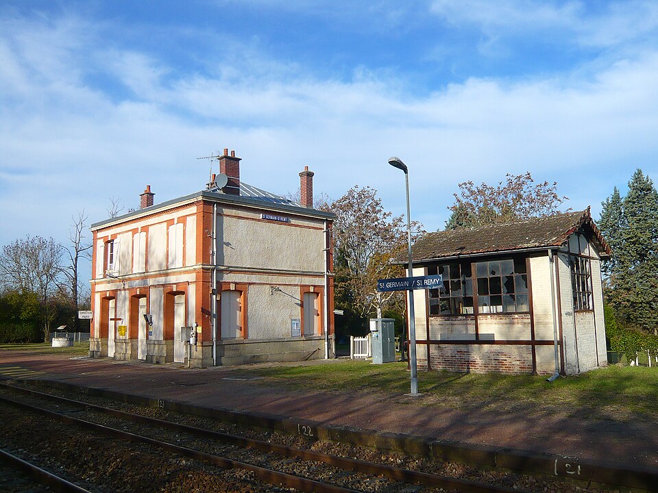 Gare de Saint — Rémy