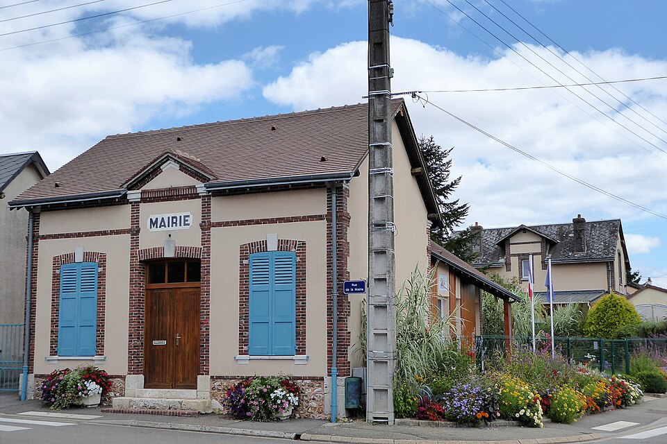 Cintray mairie Eure — et — Loir France