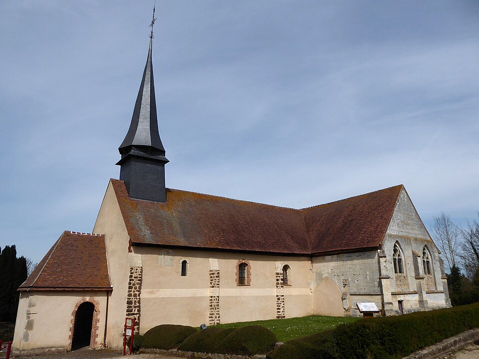 Église Saint — Pierre Dampierre — sur — Avre Eure — et — Loir France
