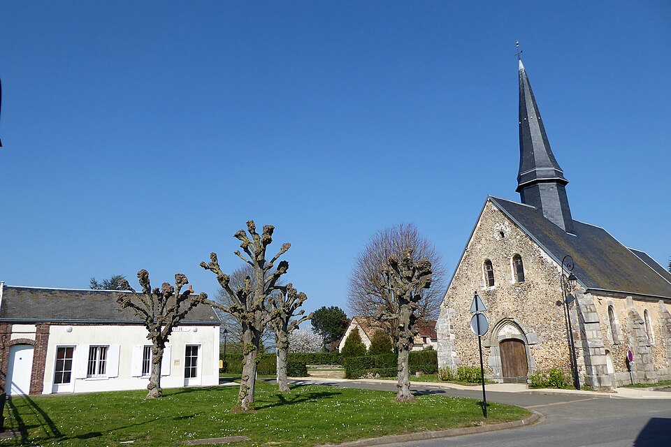 Mairie église Saint — Blaise Havelu Eure — et — Loir France