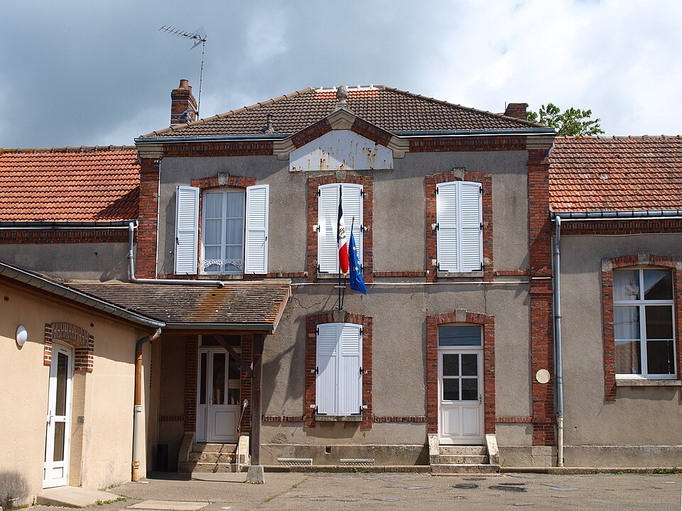 Maisons — FR — 28 — mairie — 22