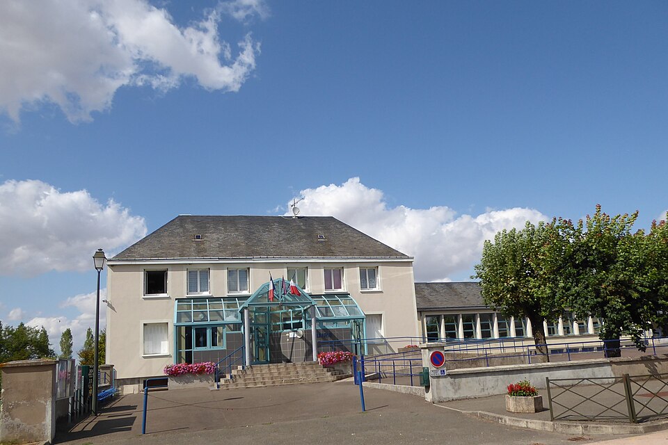 Rouvray — Saint — Denis mairie Eure — et — Loir France