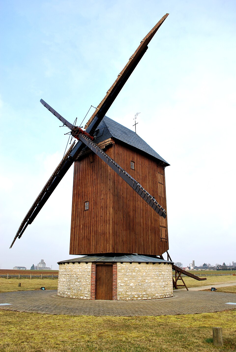 Moulin à vent du Paradis, Sancheville, Eure — et — Loir, Centre, France