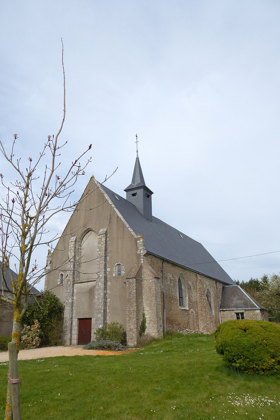 Sandarville église Saint — Martin — et — Saint — Jouvin Eure — et — Loir (France)