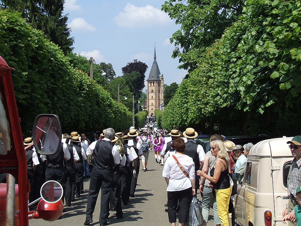 Senonches st cyr le cortege