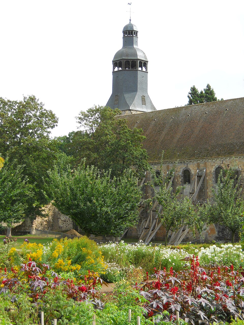 Abbaye de Tiron