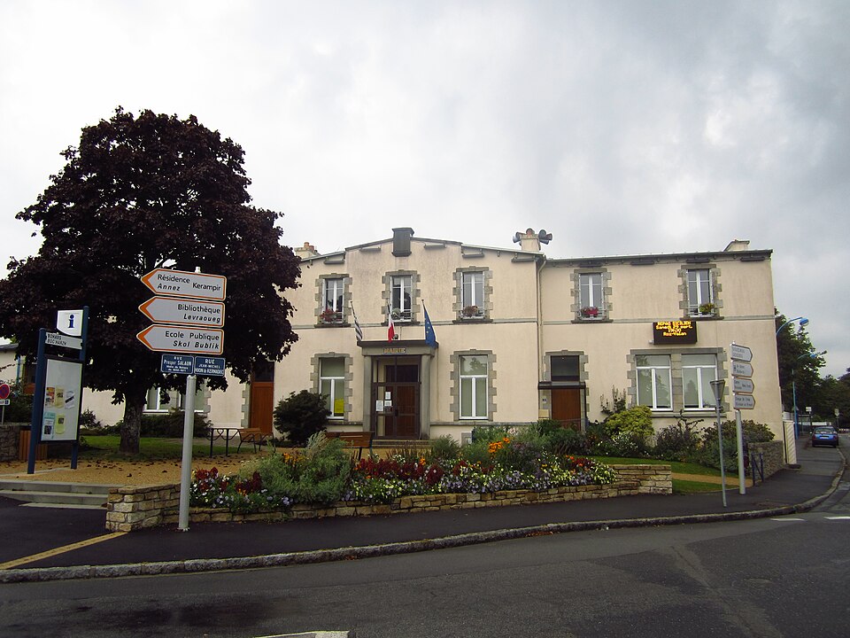 Mairie de Bohars, Finistère