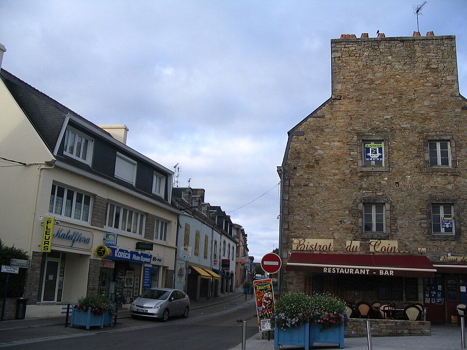 Fouesnant — rue de Cornouaille