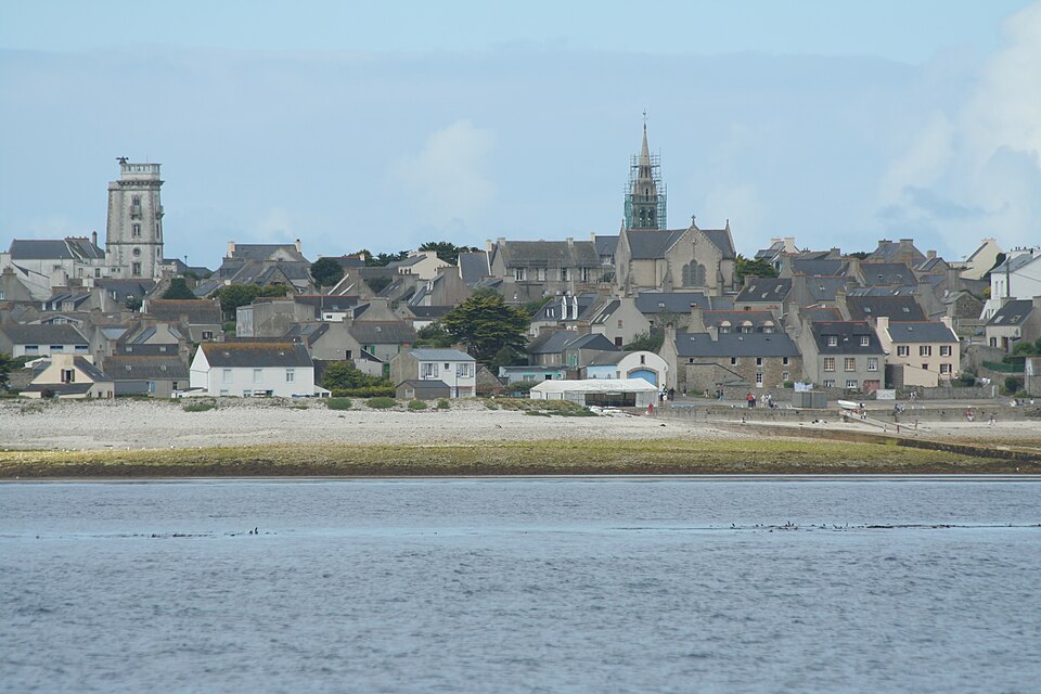 Vue Molène depuis le nord de la passe de la Chimère