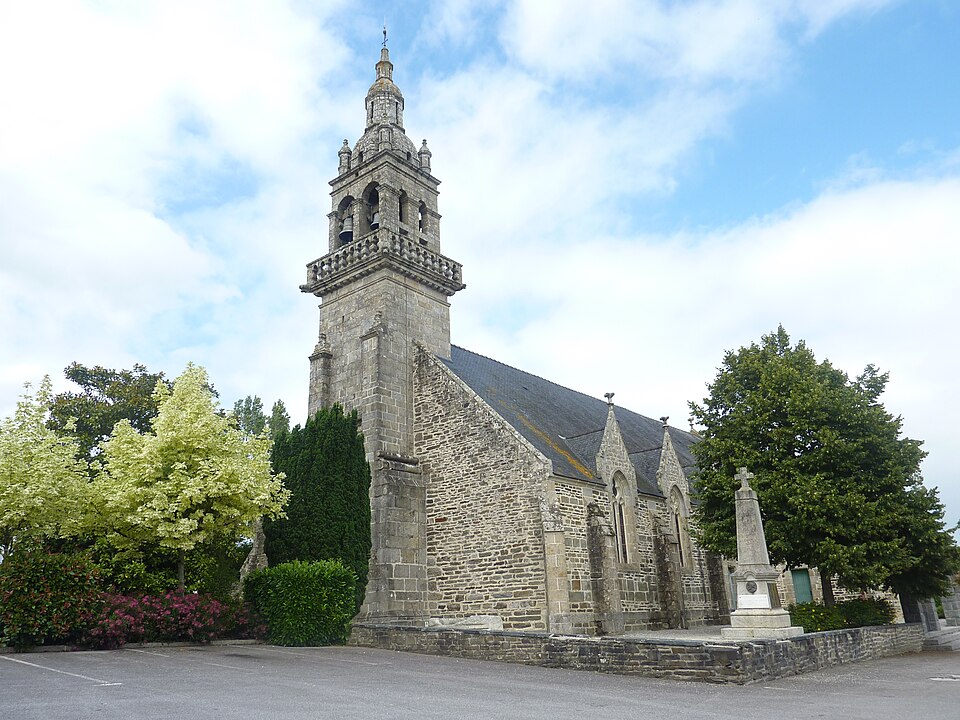 Landeleau 1 L'église paroissiale