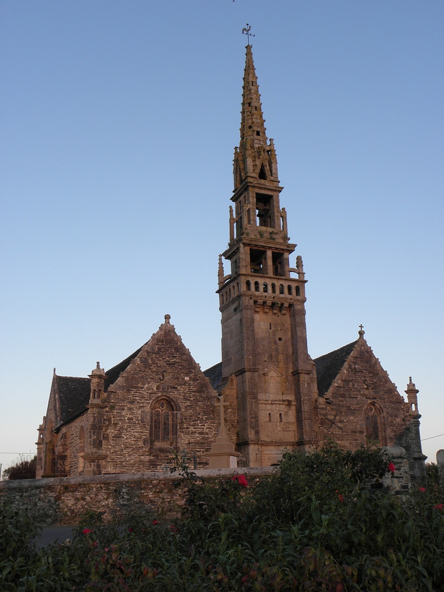 Loc — Éguiner ( 29) Église 03
