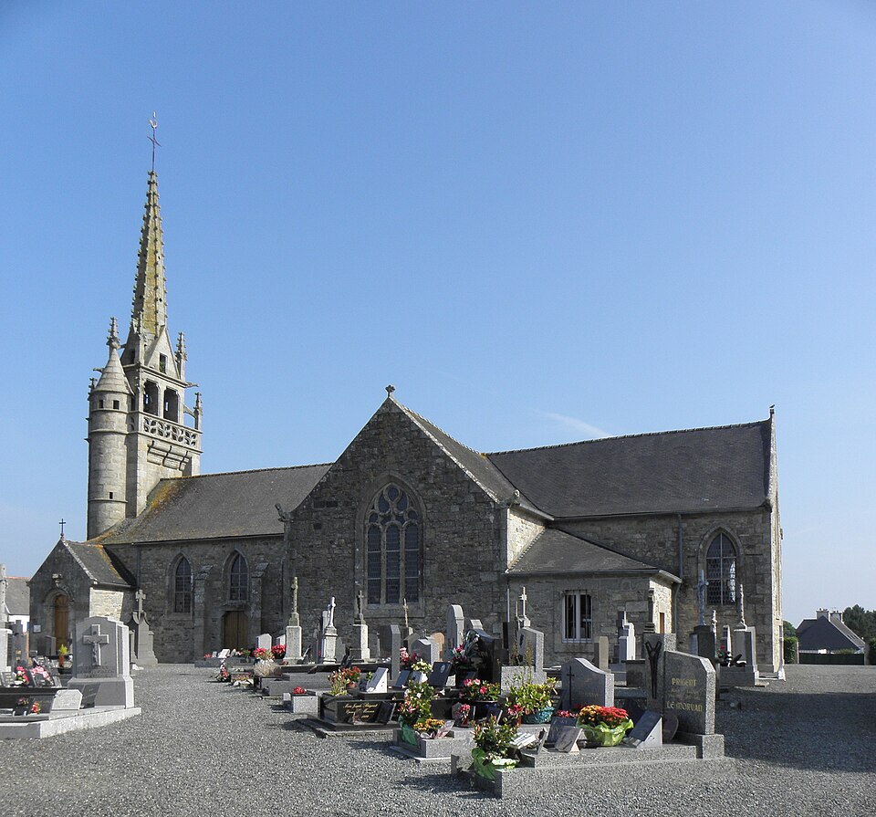Plouégat — Moysan (29) Église 01