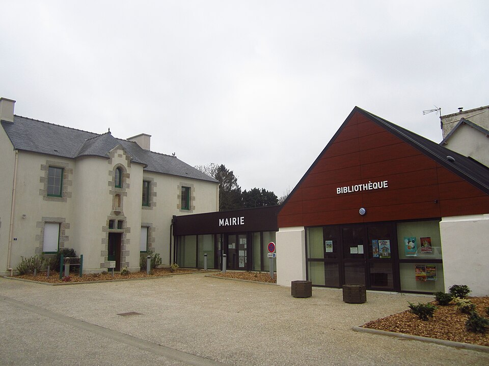Mairie de Plougar, Finistère