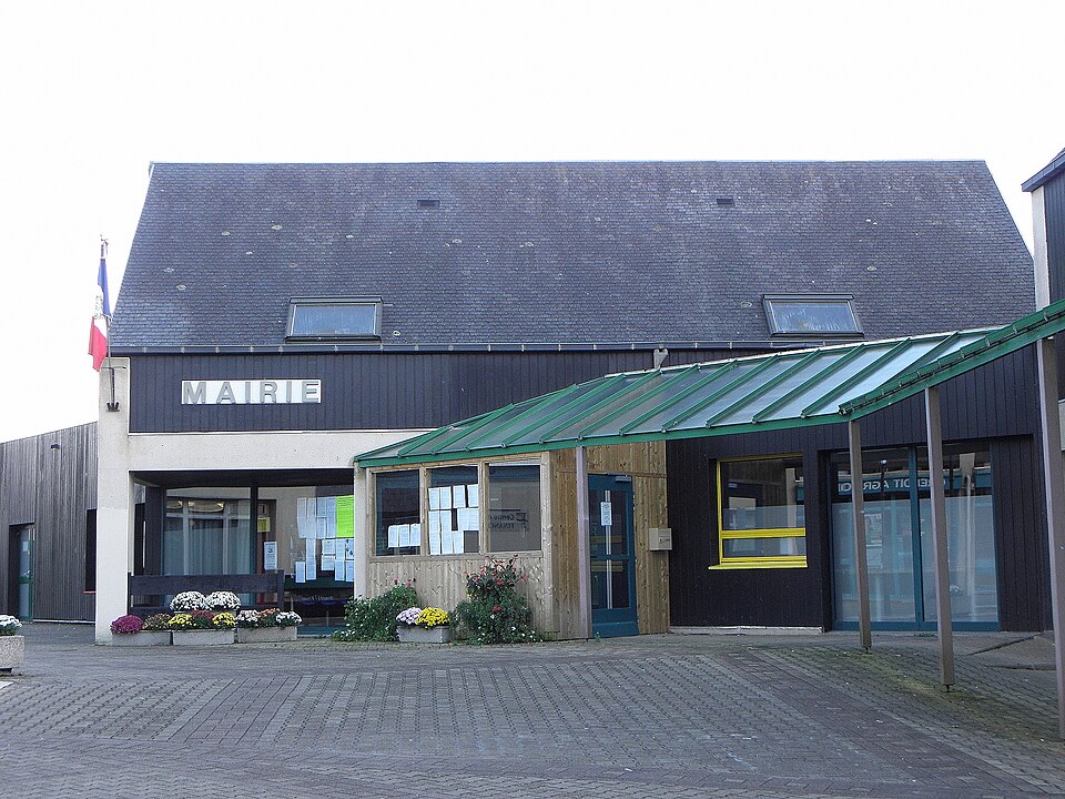 Plouigneau (29) Mairie