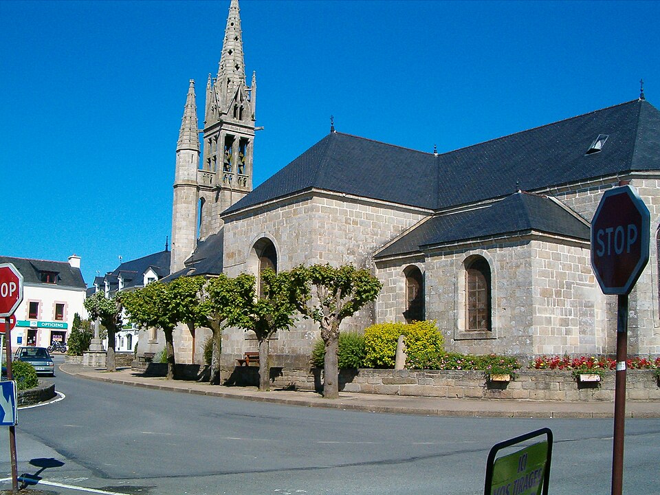 Eglise Saint — Pierre 2