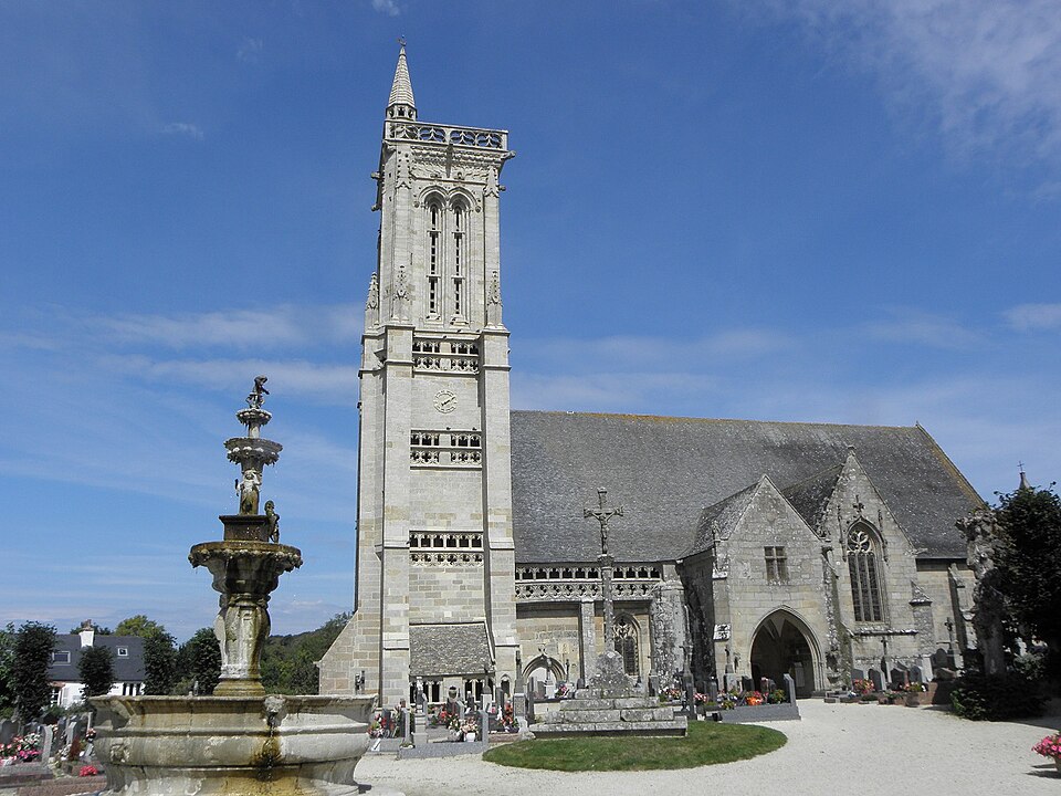 Saint — Jean — du — Doigt (29) Église 05