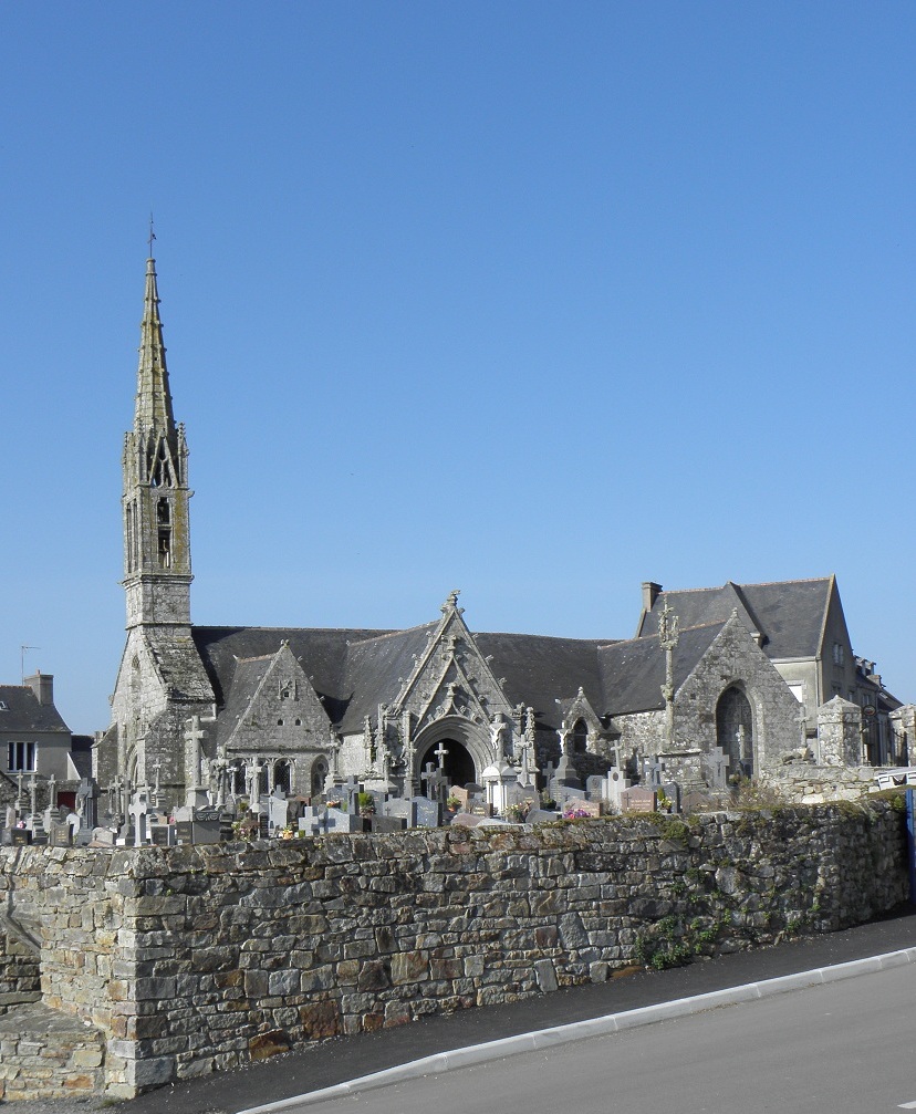 Saint — Nic (29) Église 01
