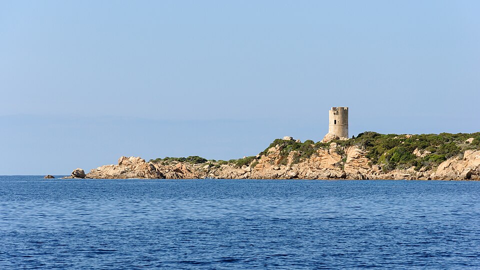 Corse tour genoise Olmeto