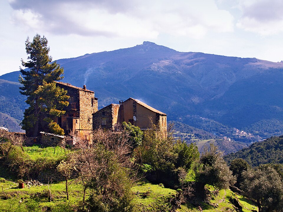 Lano — San Petrone