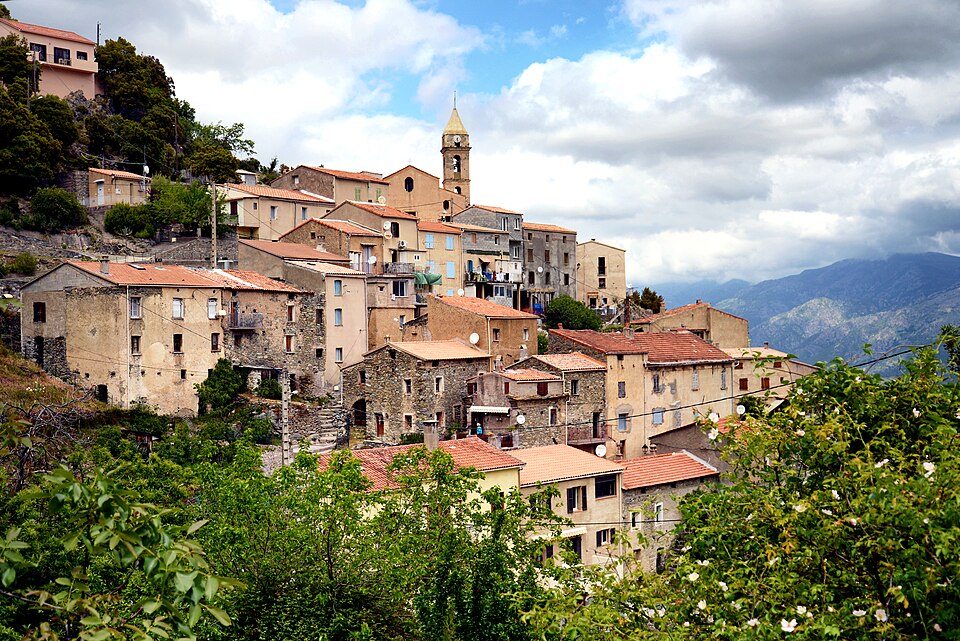 Prato — di — Giovellina vue du village