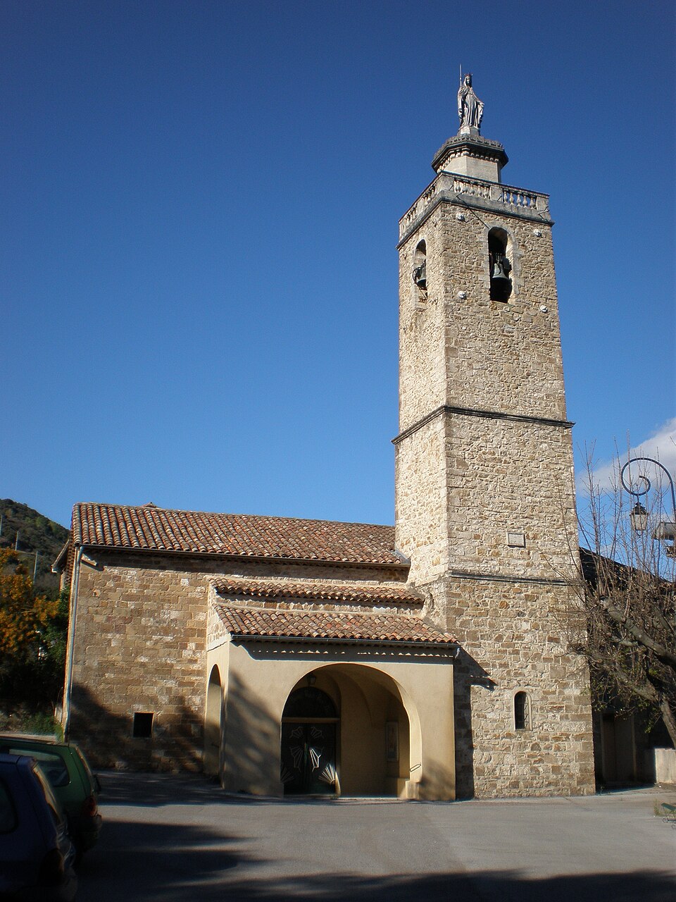 Noter dame laval — pradel