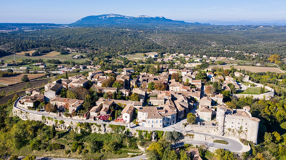 Lussan, Département Gard — aerial view — 0194