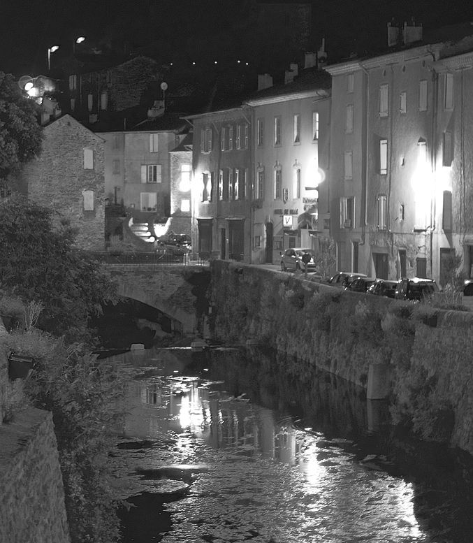 Saint André de Valborgne, la nuit.