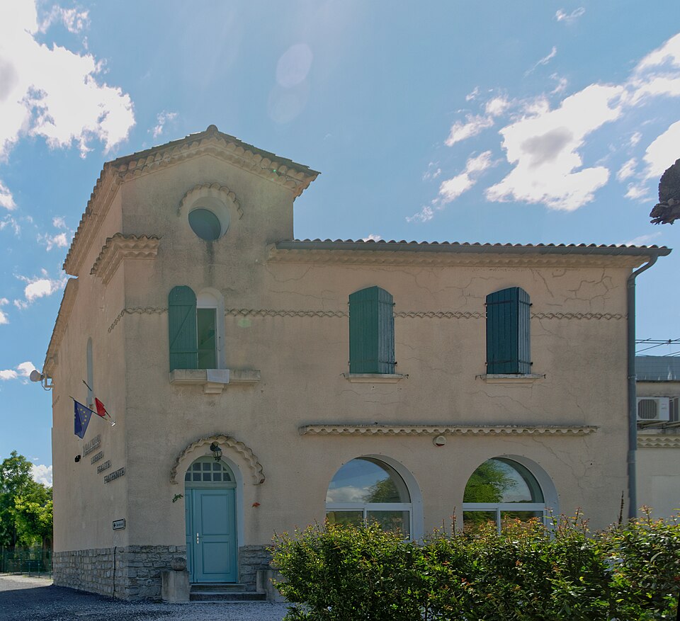 Saint Clément — Mairie — 20210605