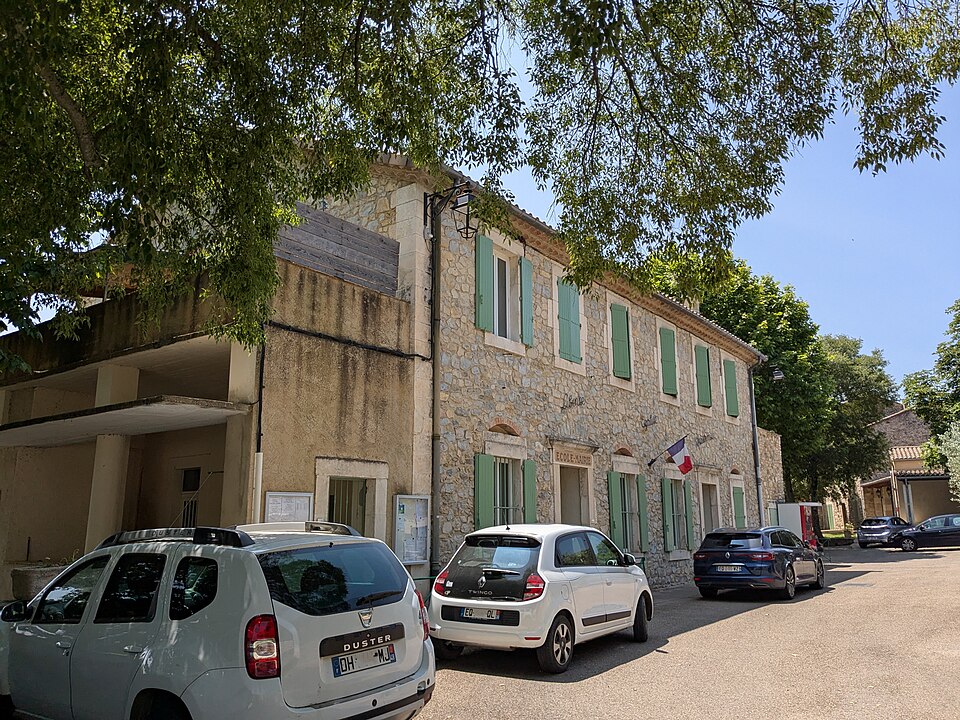 Saint — Just — et — Vacquières — Mairie depuis l'est (juin 2025)
