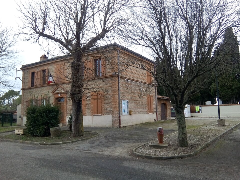 Mairie d'Auribail