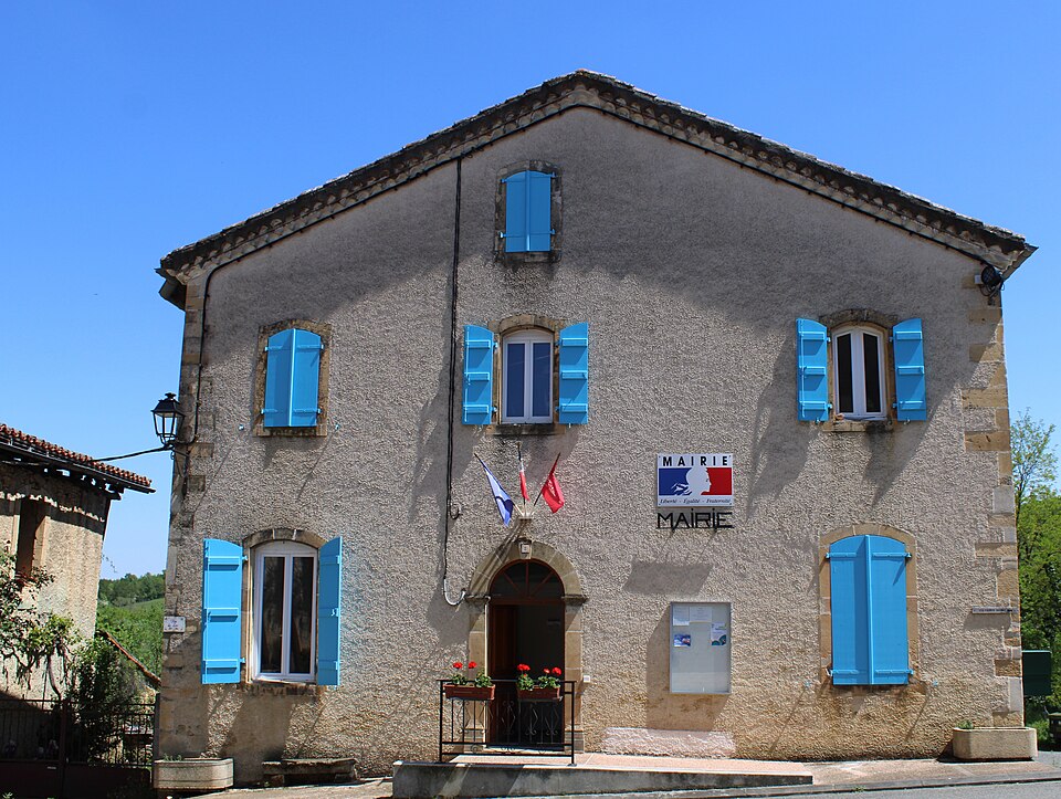 Auzas La mairie