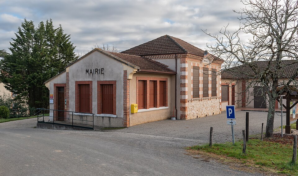 Town hall of Boissede (1)