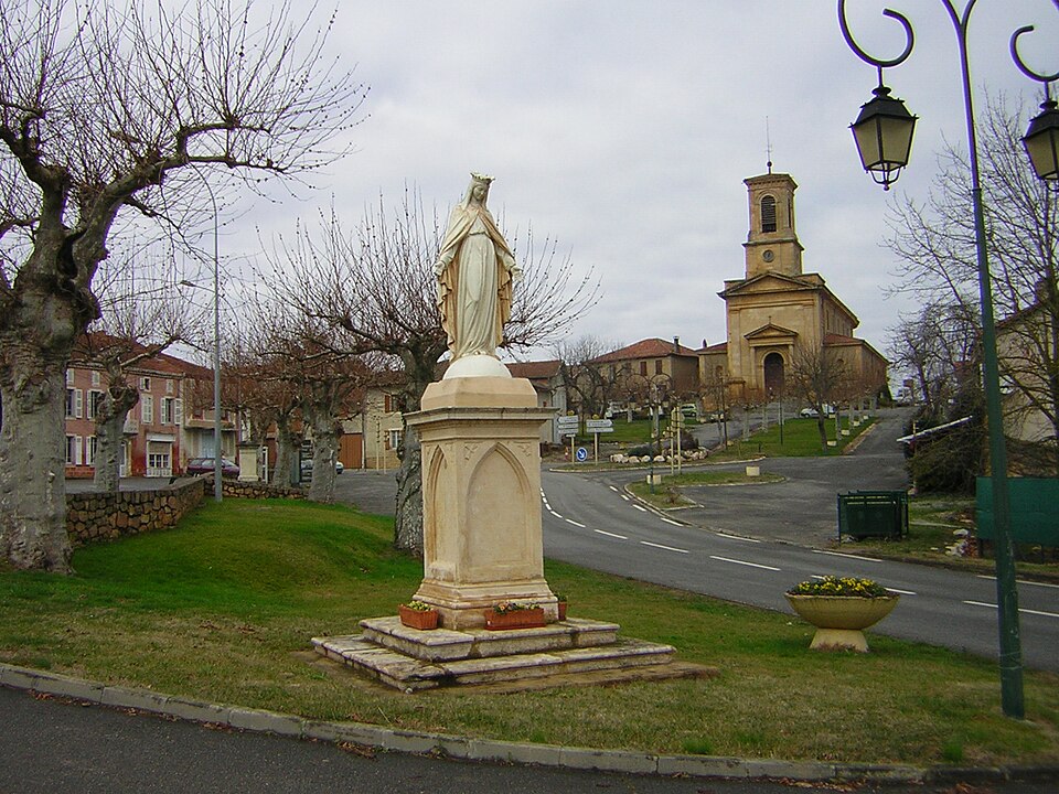 CassagnabereTournasTrgCrkva20080119