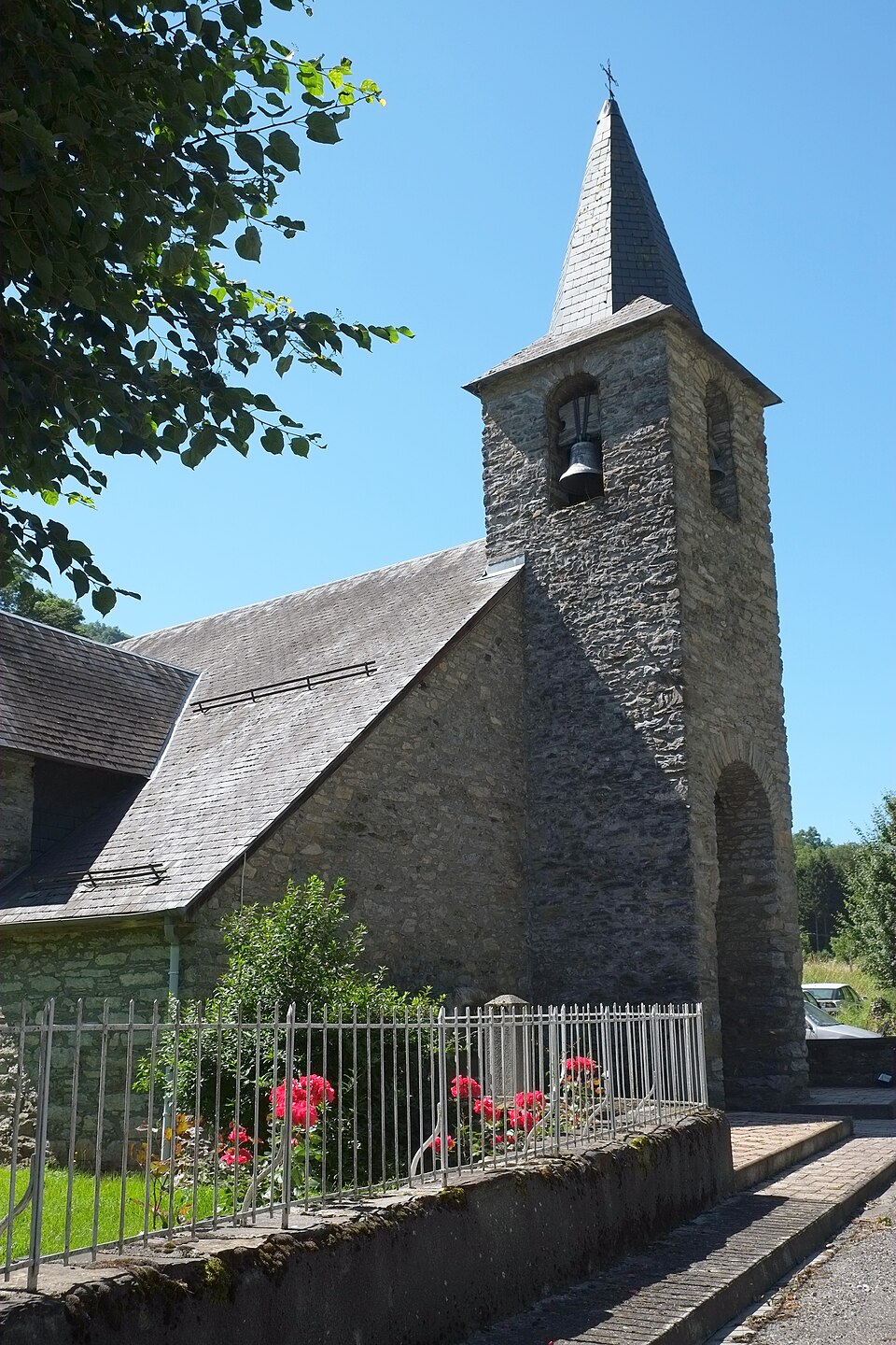 Cazaux — Layrisse Church4721