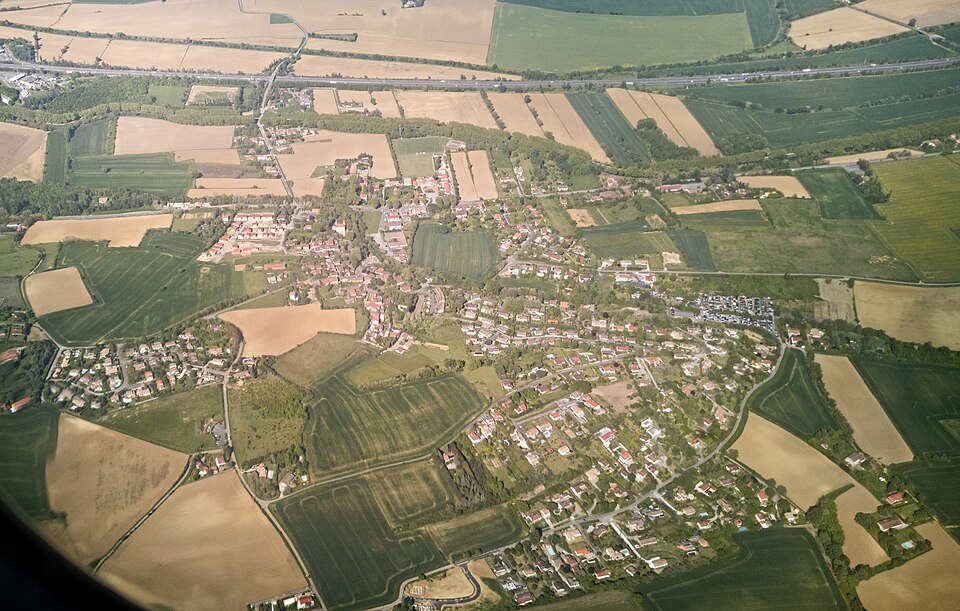 Aerial view of Donneville Haute — Garonne France