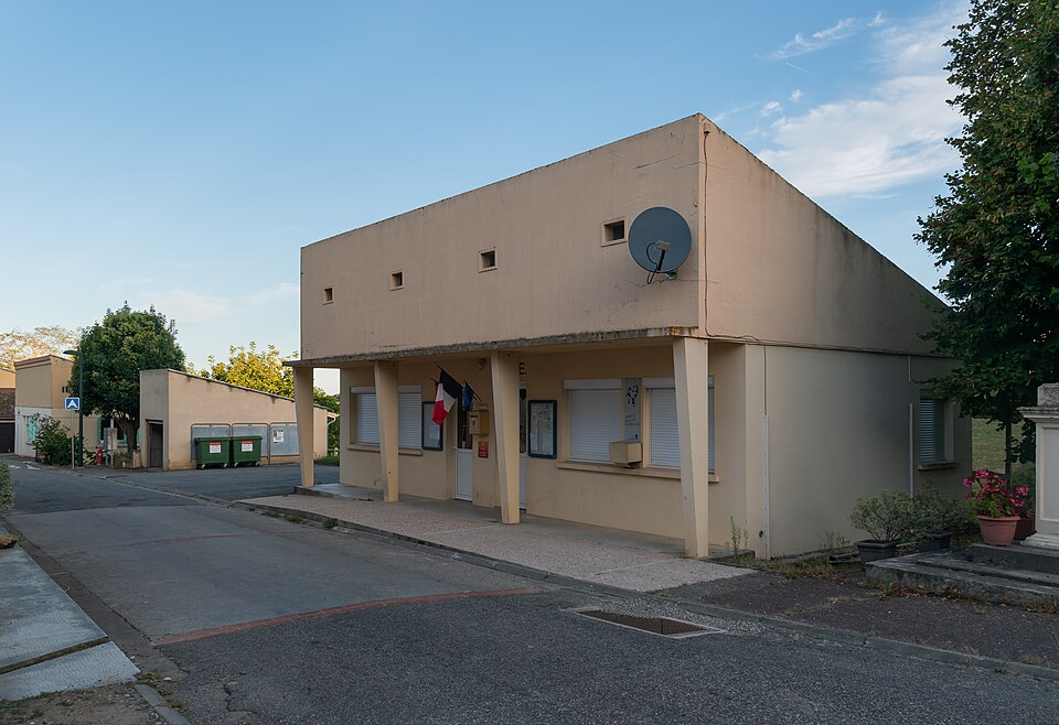 Town hall of Goudex (2)