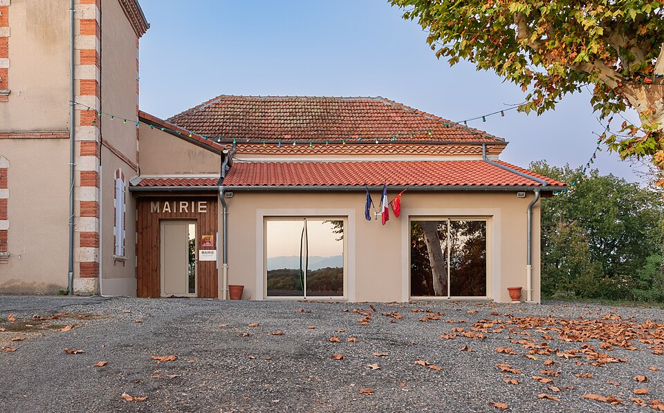 Town hall of Martisserre (4)