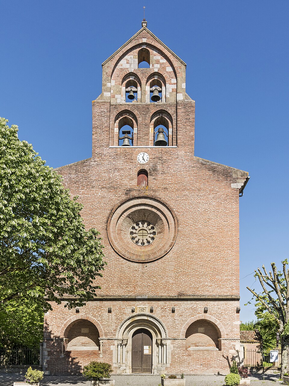 Montsaunès — Eglise Saint — Christophe des Templiers — Façade