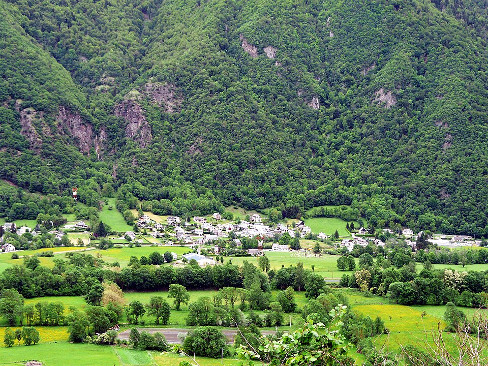 Moustajon village