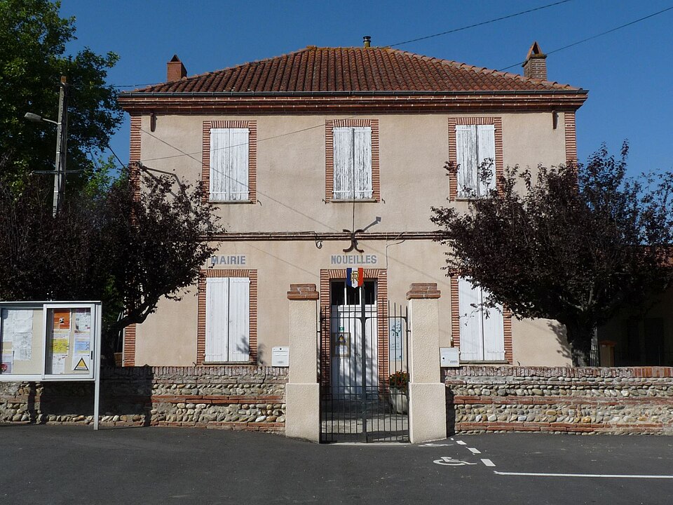 Noueilles mairie