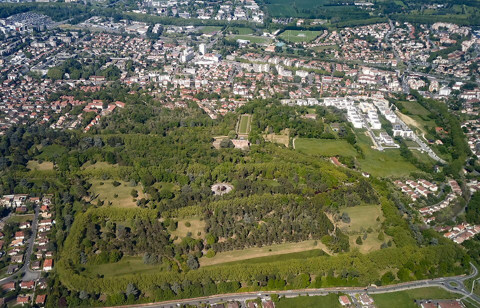 Ramonville — Saint — Agne — Vue aérienne du Château d'Aubuisson