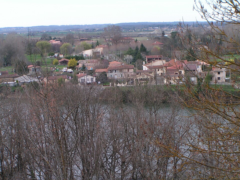 Salle — sur — Garonne