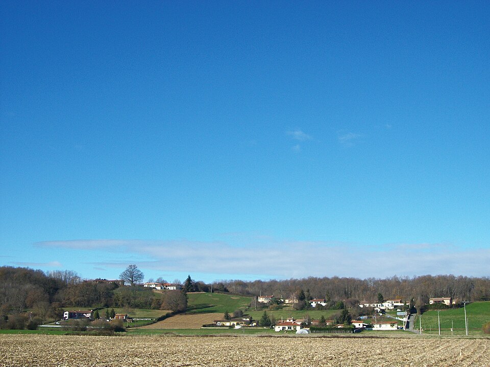 Les Tourreilles village quartier clergé