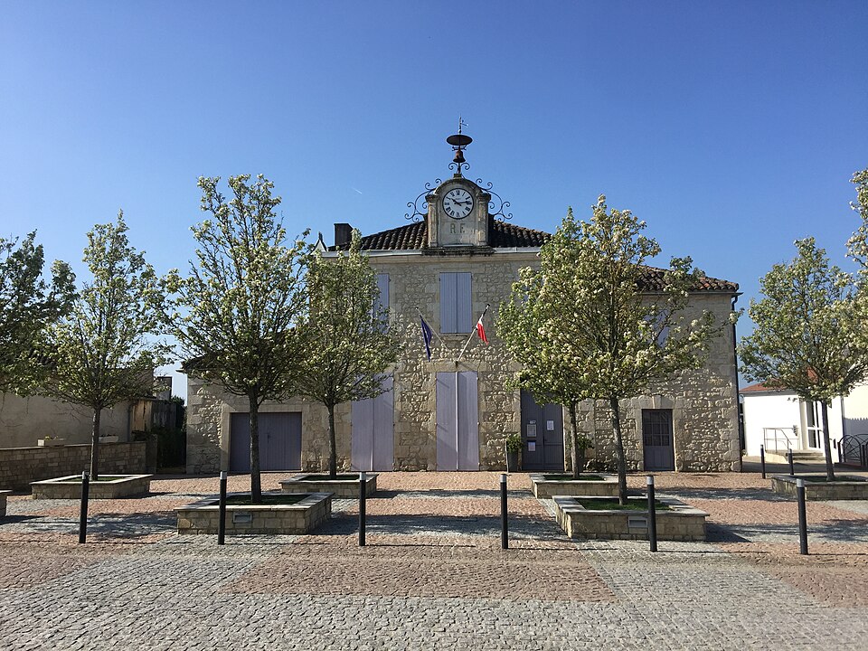 Mairie Caussens, Gers, France 2020